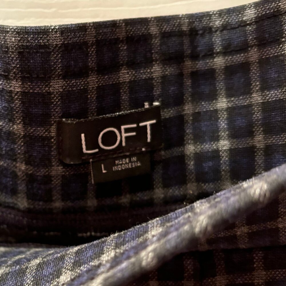 LOFT Pull On Straight Pants in Plaid Ponte in Size L - Picture 6 of 7